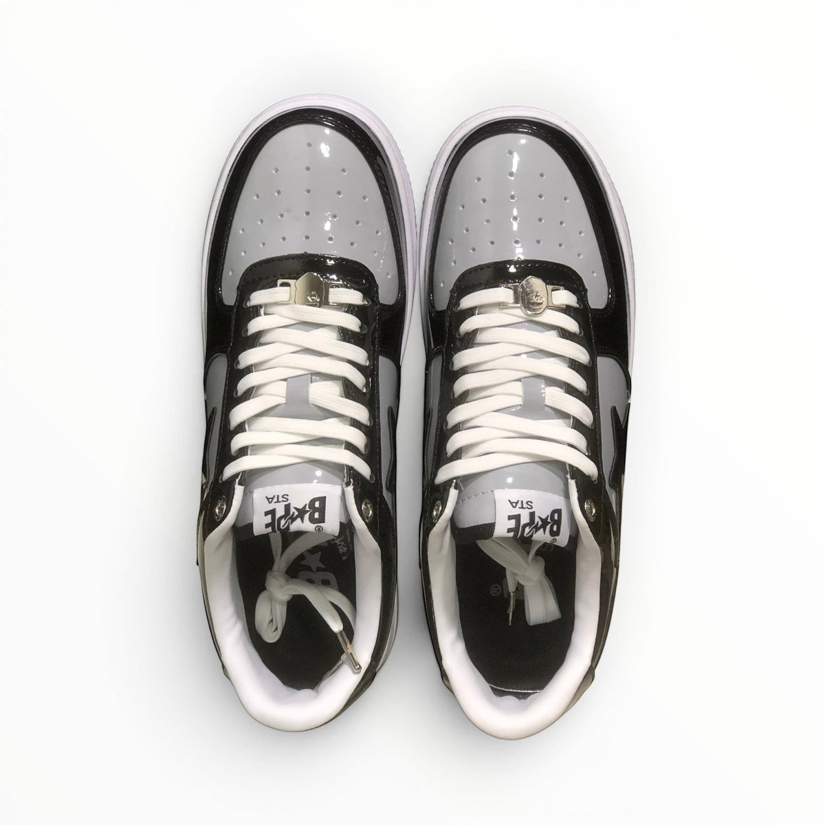 A Bathing Ape BAPE STA women's low-top sneakers in Black/Grey/White, product view 4