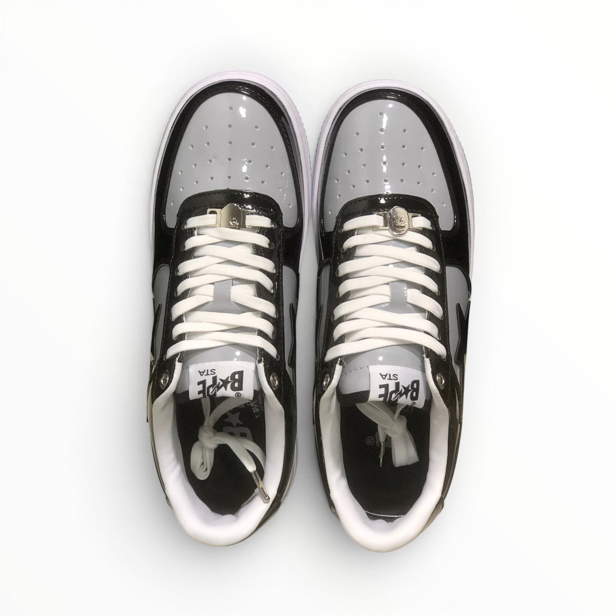 A Bathing Ape BAPE STA men's low-top sneakers in Black/Grey/White, product view 3