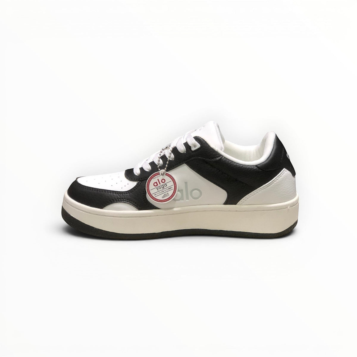 Alo Recovery Mode men's lifestyle sneakers in Black/White, product view 4
