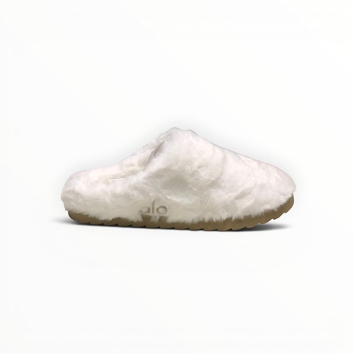 Alo Sherpa Recovery Slipper men's sherpa mule in Ivory, detail view