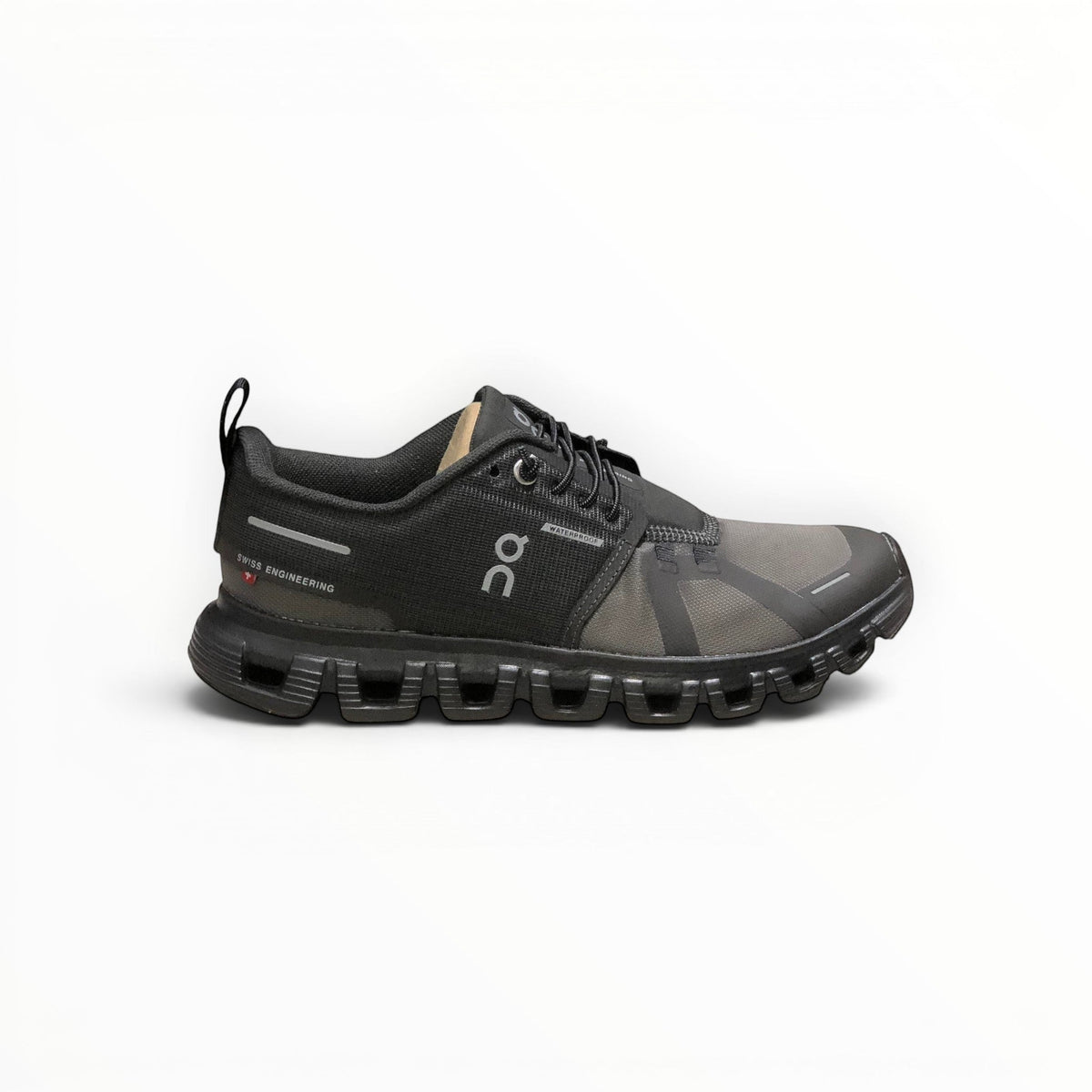 On Cloud 6 Waterproof men's lifestyle shoe in Black/Grey, outsole view
