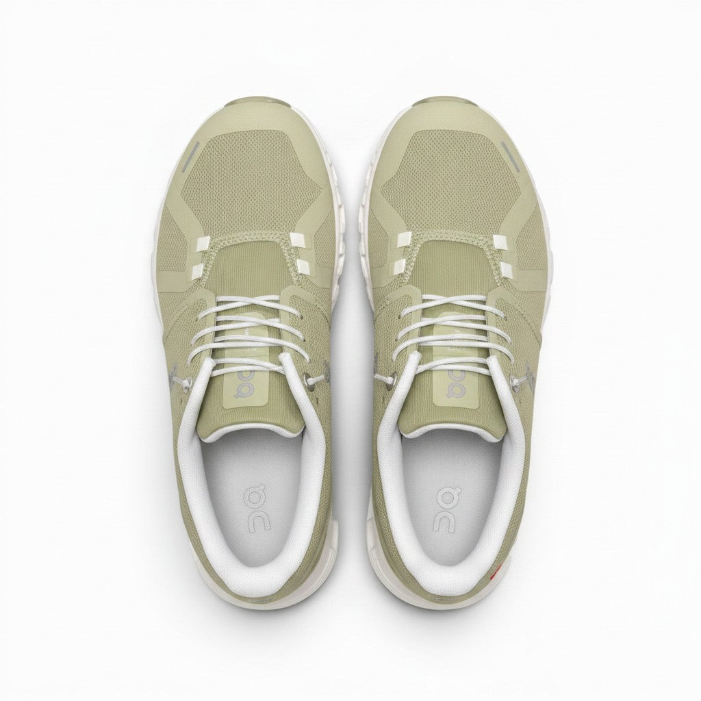 On Cloud 6 Waterproof men's lifestyle shoe in Hay/Frost, top view