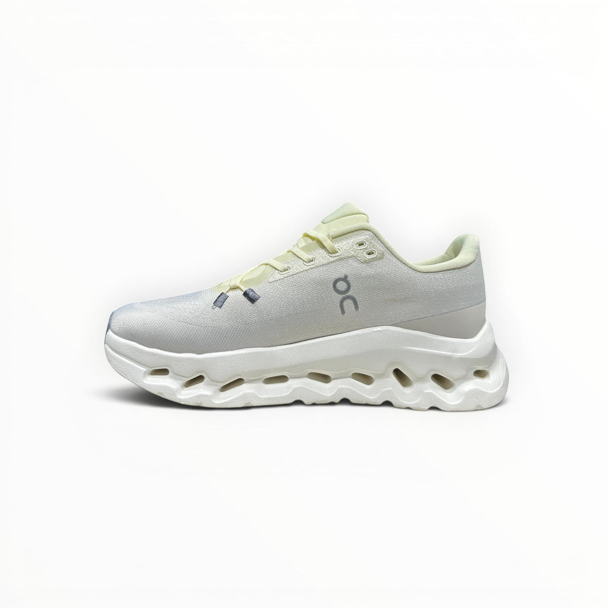 On Cloudtilt men's walking shoes in Light Grey/Yellow, product view 2