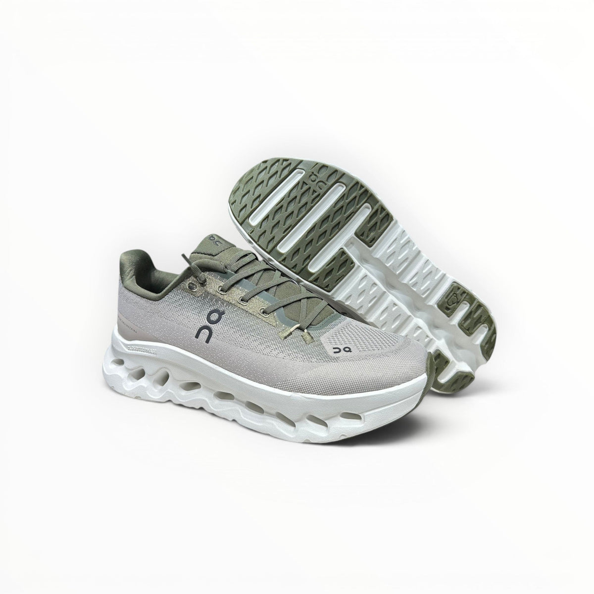On Cloudtilt men's walking shoes in Grey/White, product view 3
