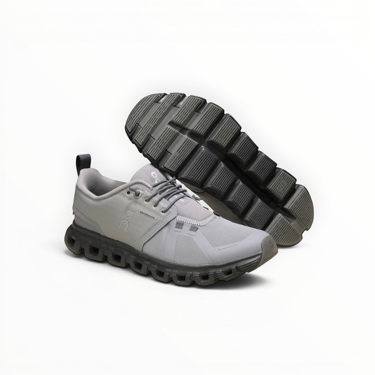On Cloud 6 Waterproof women's lifestyle shoe in Zinc/Canyon, pair view