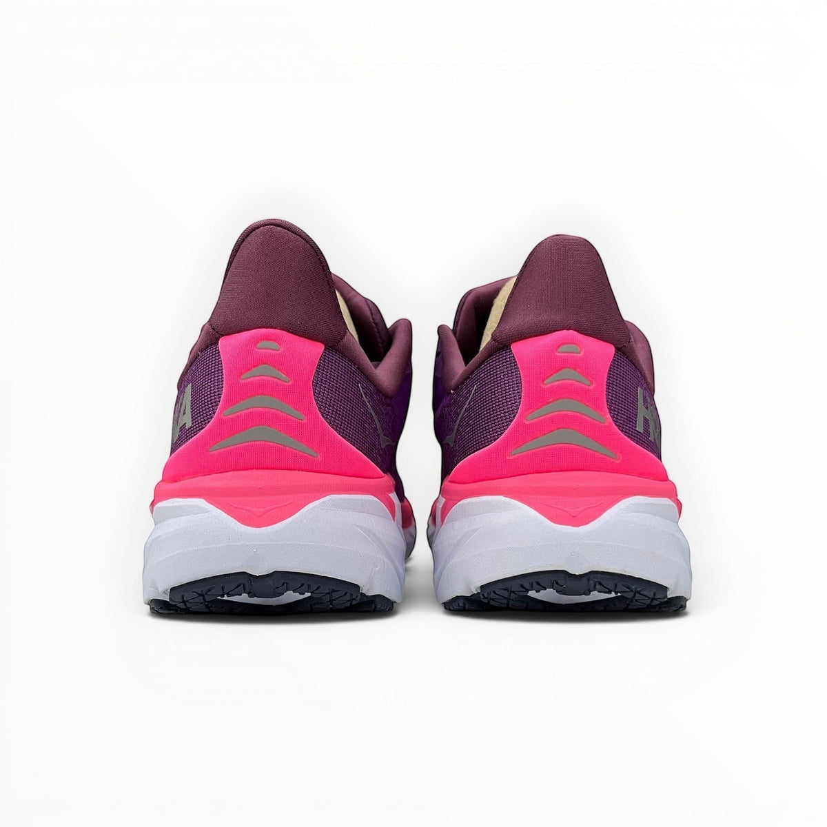Hoka Clifton 8 men's shoe in Grape Wine/Beautyberry – product view 4