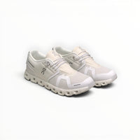 On Cloud 5 men's lifestyle shoe in White, three-quarter view