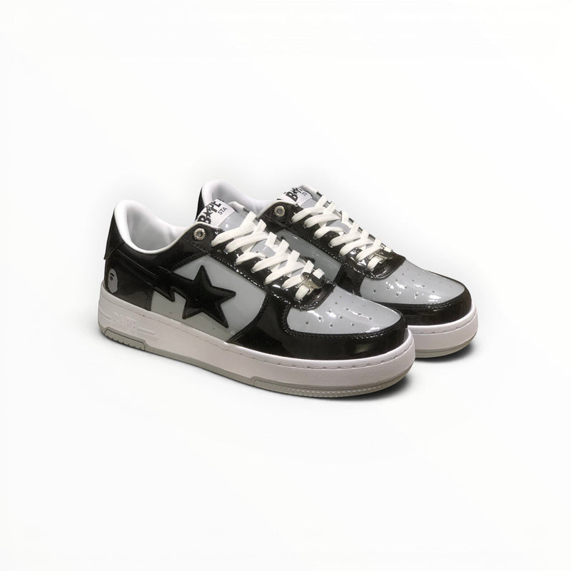 A Bathing Ape BAPE STA men's low-top sneakers in Black/Grey/White, product view 1