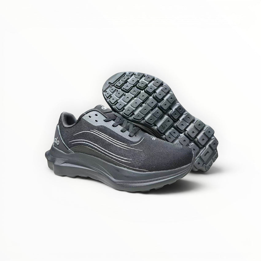 Alo Runner men's performance running shoes in Charcoal/Grey, product view 1