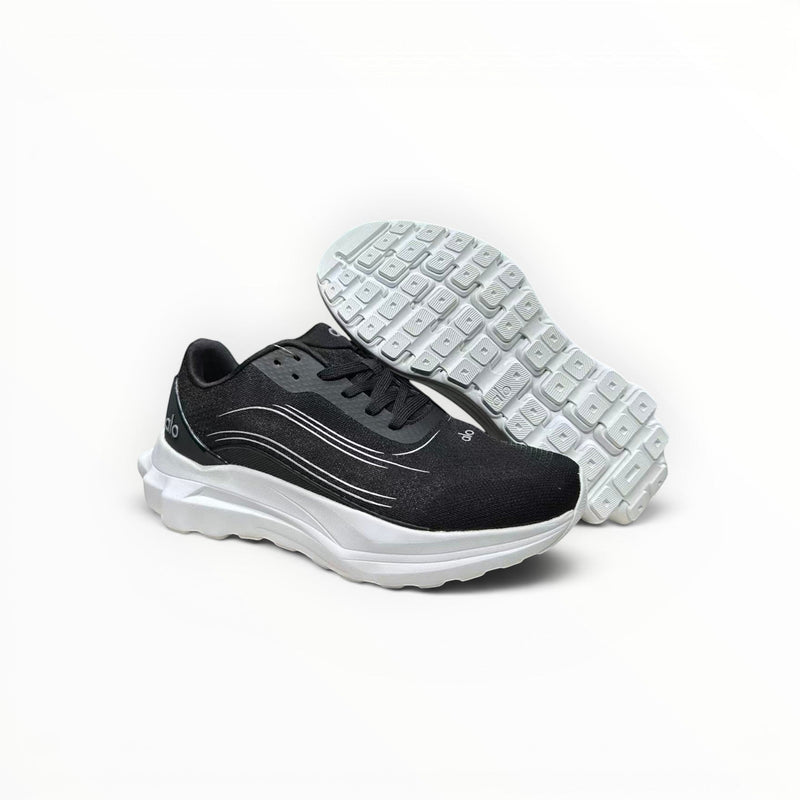 Alo Runner men's performance running shoes in Black/White, product view 1