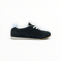 Alo Sunset Sneaker men's suede lifestyle shoes in Black, product view 3