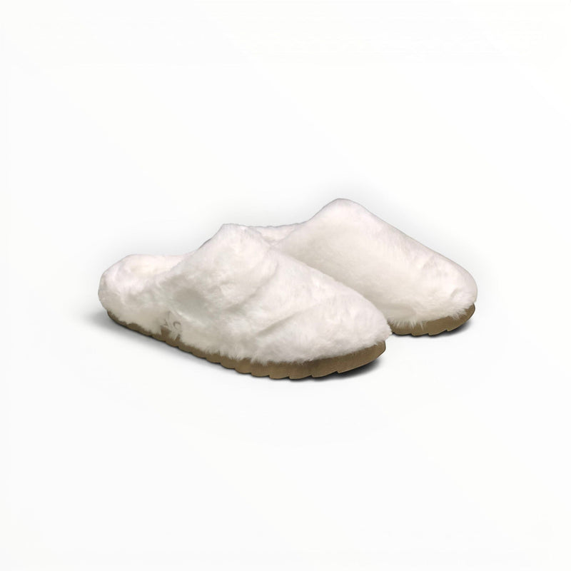 Alo Sherpa Recovery Slipper men's sherpa mule in Ivory, three-quarter view