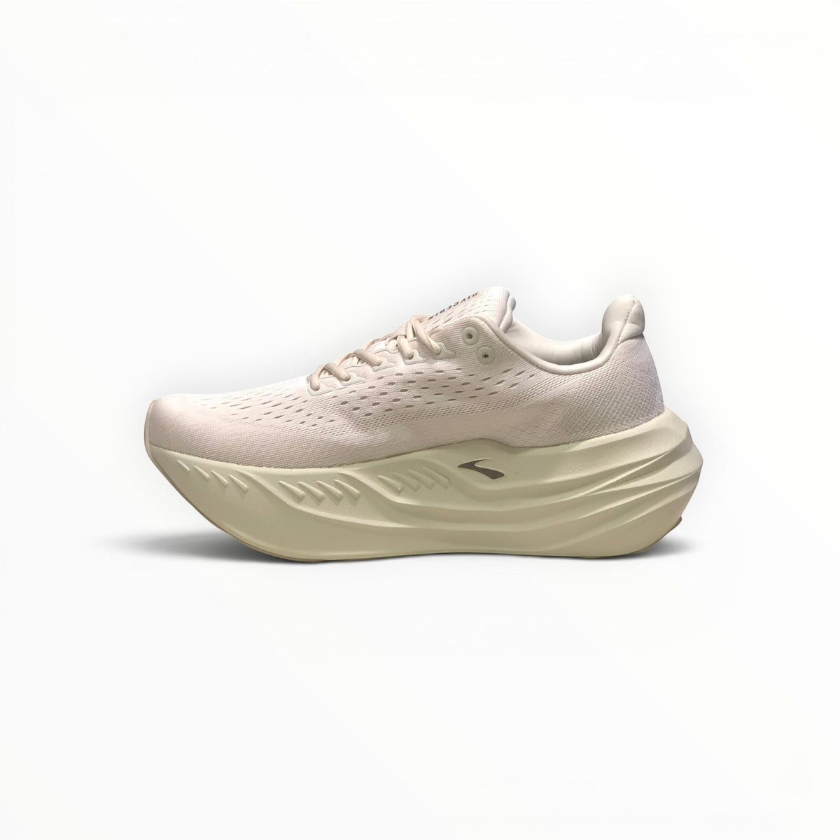 Brooks Glycerin Max men's running shoe in Almond Peach/London Fog/White, medial side view