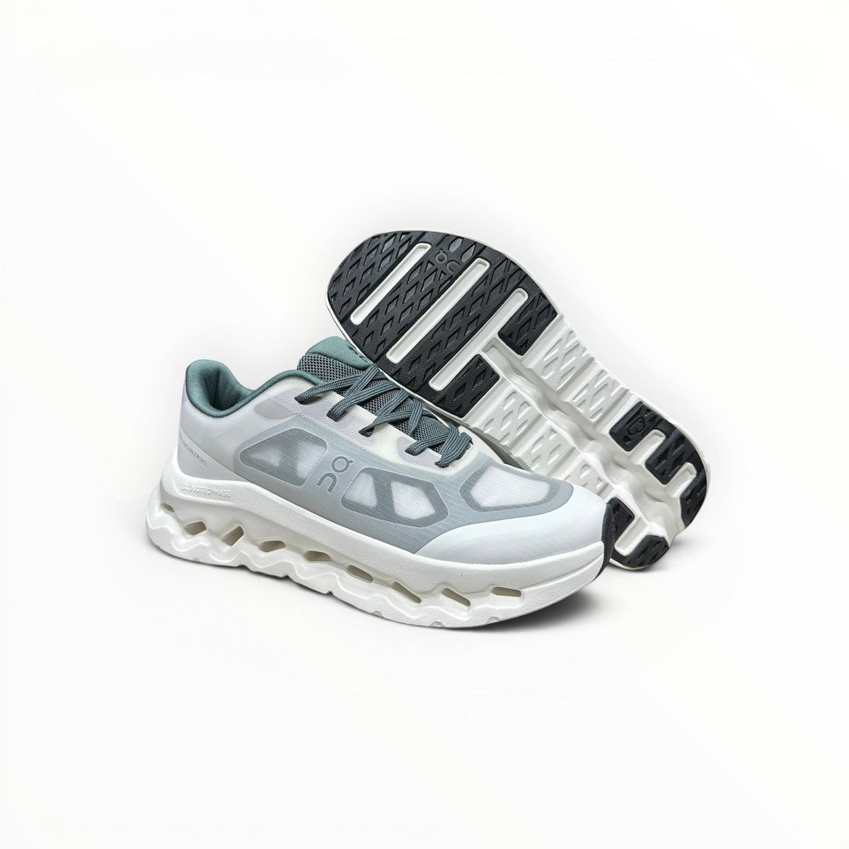 On Cloudtilt Remix men's walking shoes in Sage/Ice White, product view 3