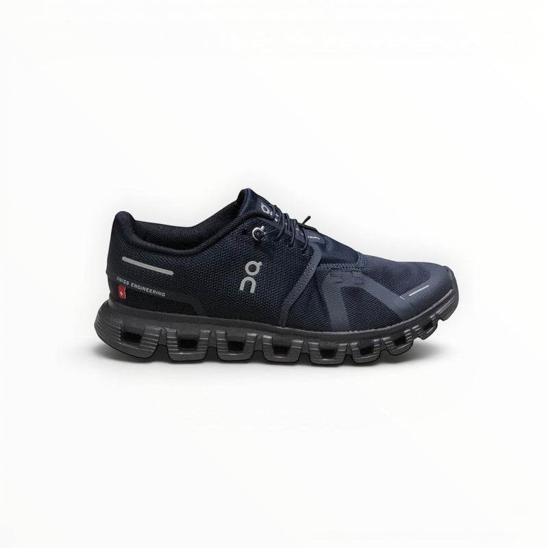 On Cloud 6 Waterproof men's lifestyle shoe in Navy/Black, side profile