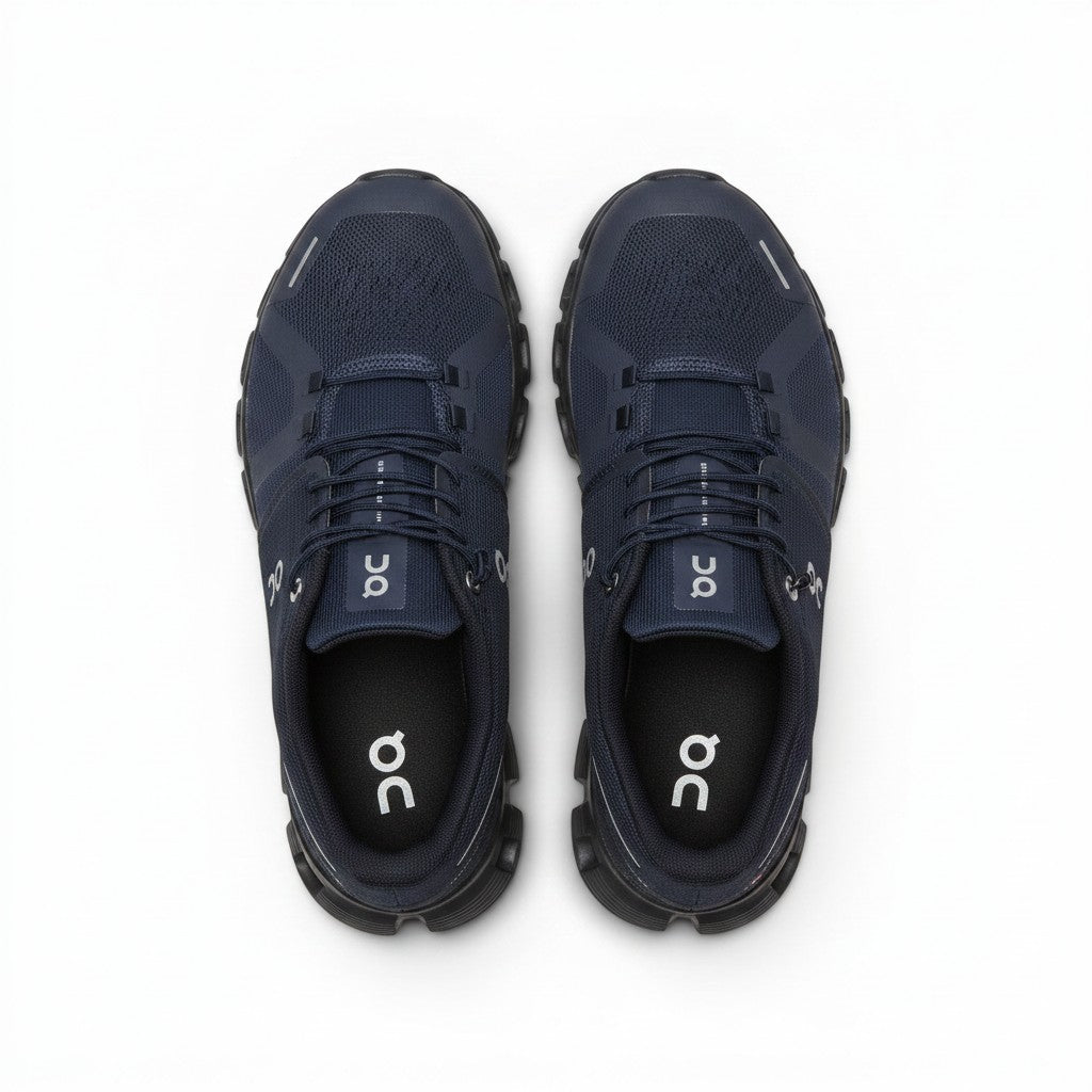 On Cloud 6 Waterproof men's lifestyle shoe in Navy/Black, top view
