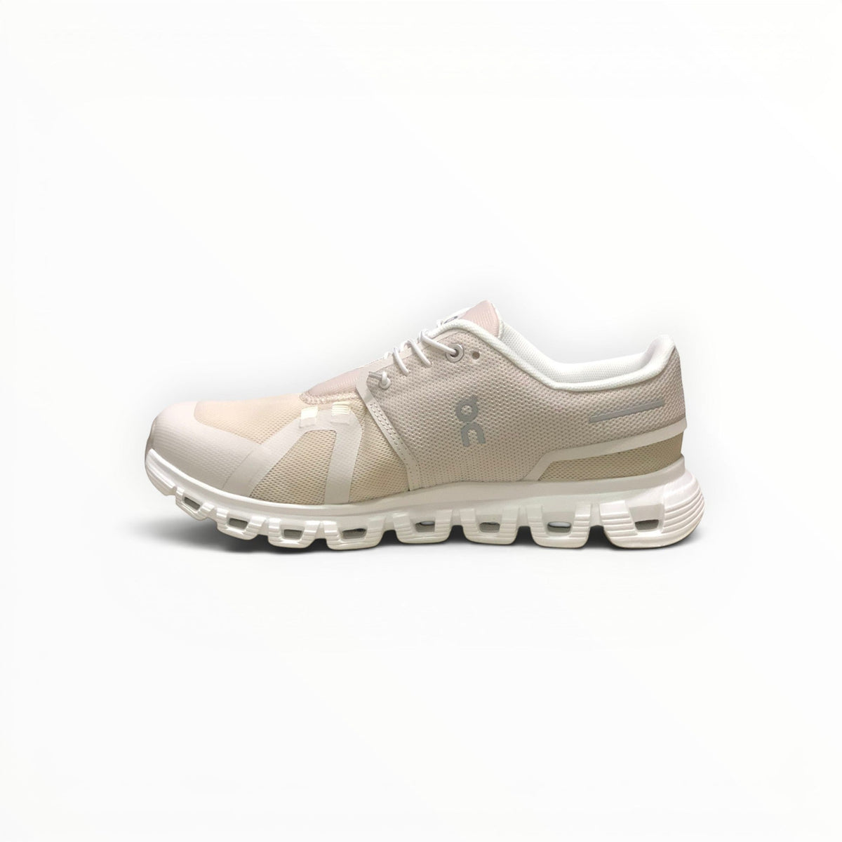 On Cloud 6 Waterproof men's lifestyle shoe in Haze/Sand, pair view